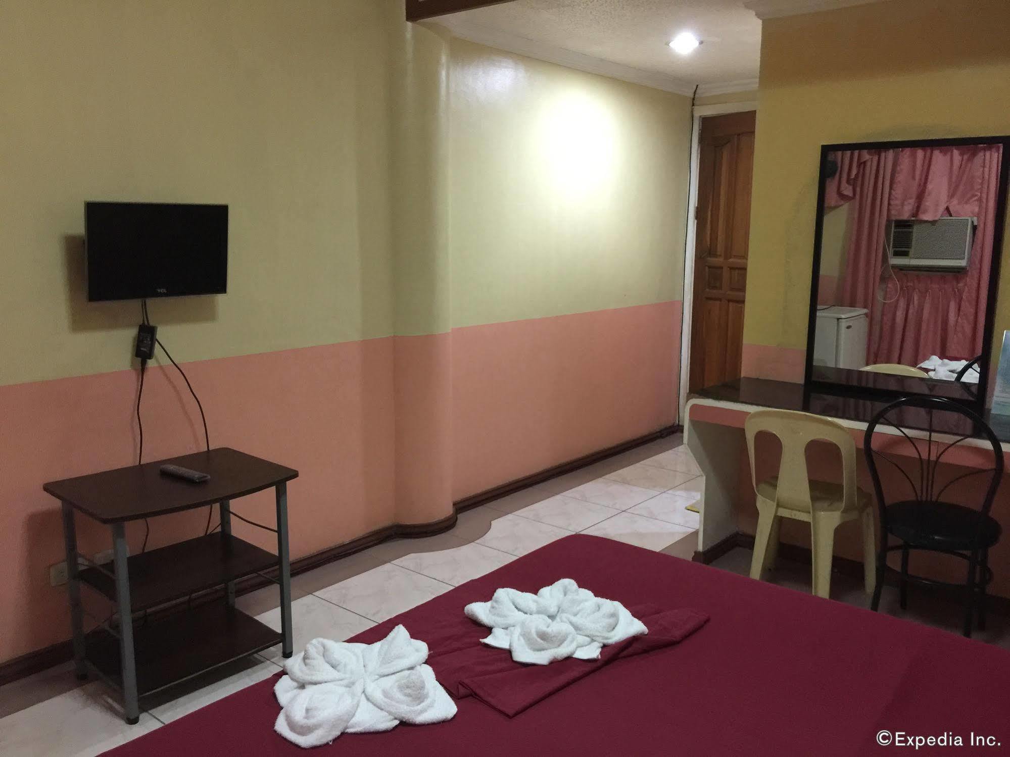 Buen Bella Pension House Tagbilaran City Exterior foto